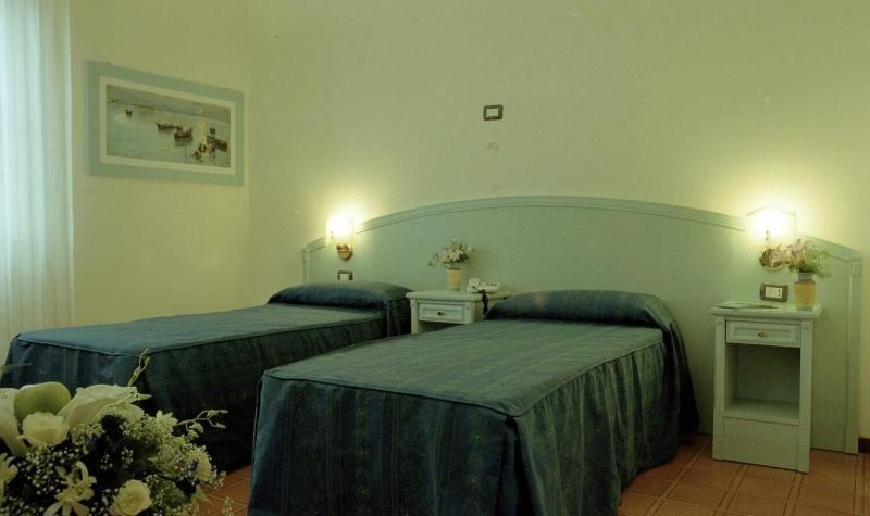 Hotel Mercede 2 San Felice Circeo Exterior foto