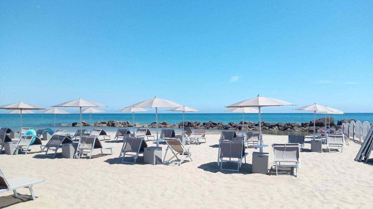 Hotel Mercede 2 San Felice Circeo Exterior foto